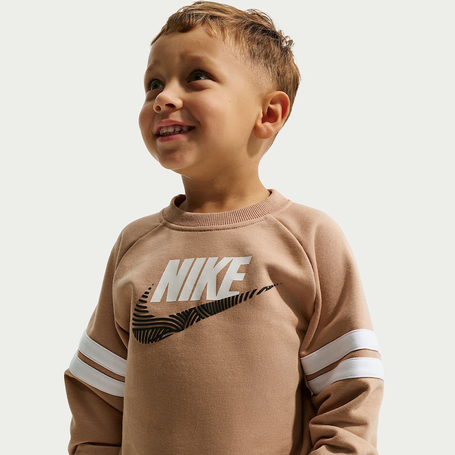 70s nike ロンt Nike Sportswear In The Zone Toddler French Terry Oversized Crew